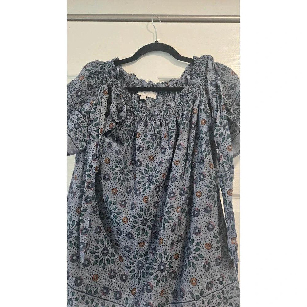 LOFT Off The Shoulder Floral Print Smocked Neck Blouse Top Womens Size Medium‎